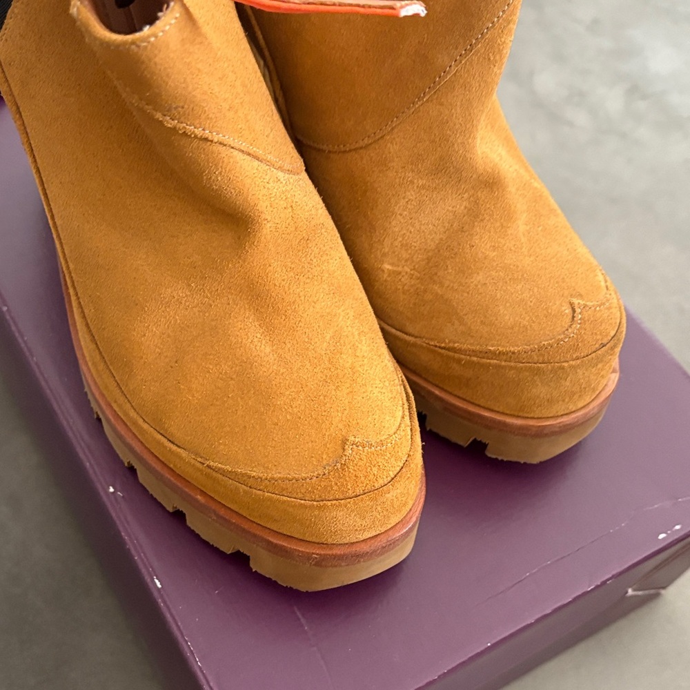 Hunter suede heeled boots - Picture 3 of 9